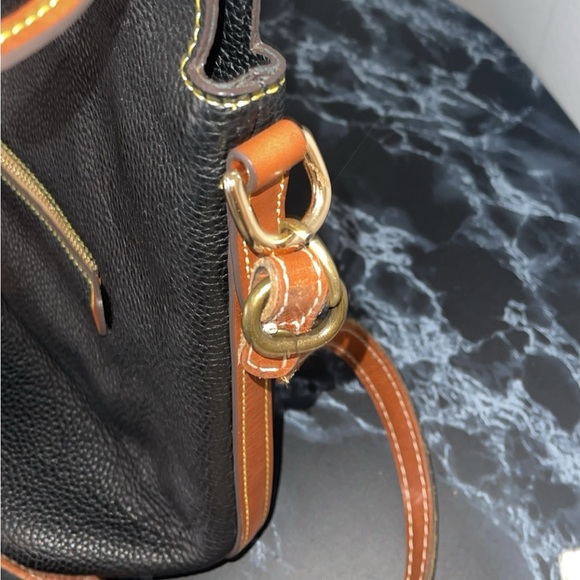 Dooney & Bourke Handbag Pebble Grain Leather Sac
Shoulder Bag Black AUTHENTIC - Picture 12 of 13